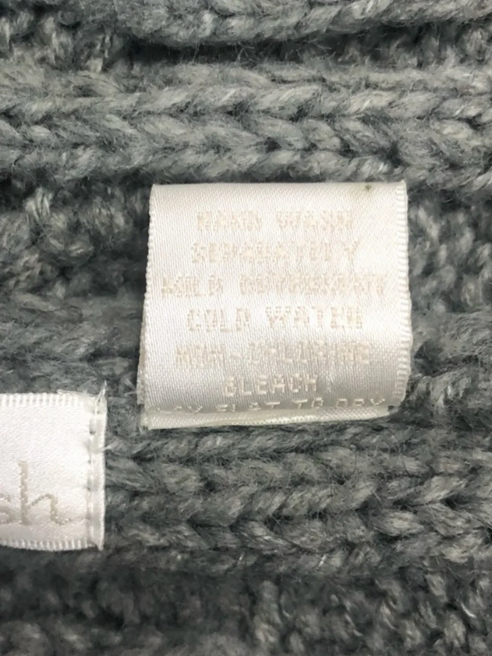 Alpaca Blend Cowl Cropped Cable Knit Sweater - Picture 8 of 10